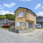 閑静な住宅街・駐車場2台可（車種により）